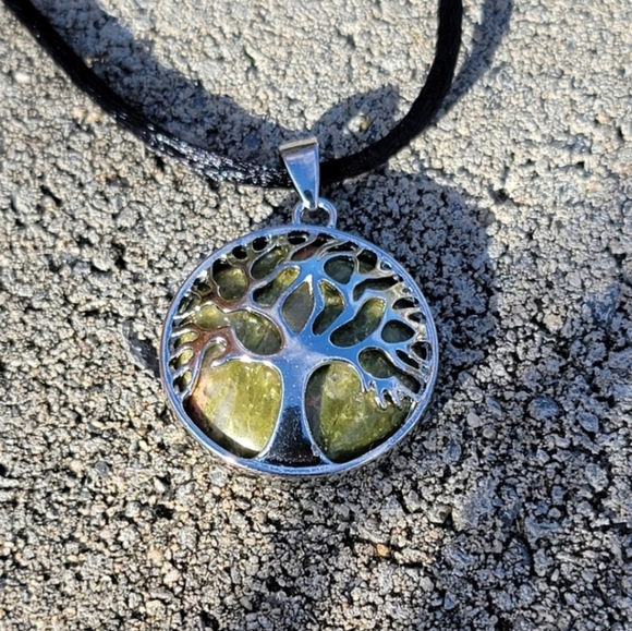 Unakite And Silver tree of life necklace on a satin string with hook closure. - Picture 4 of 4